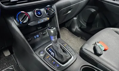 Hyundai Kona 2018, 82569 км, за 7615.89 USD - фото 9