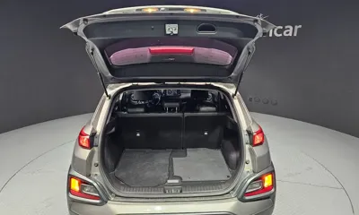 Hyundai Kona 2018, 82569 км, за 7615.89 USD - фото 19
