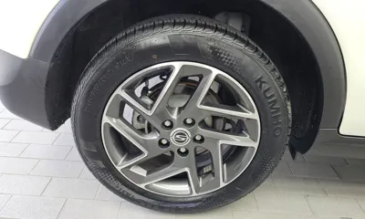 KG_Mobility_Ssangyong TIBOLI 2022, 20291 км, за 10097.73 USD