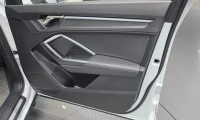 Audi Q3 2023, 51425 км, за 36400.32 USD - фото 25