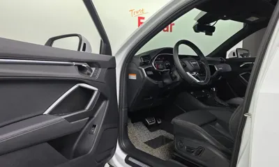 Audi Q3 2023, 51425 км, за 36400.32 USD - фото 26