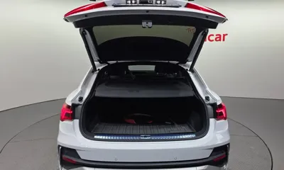 Audi Q3 2023, 51425 км, за 36400.32 USD - фото 32