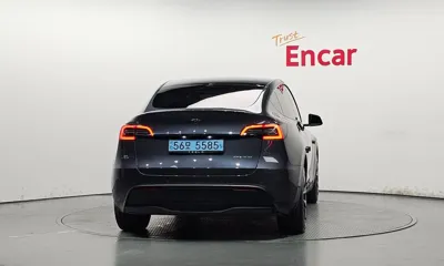 Tesla Model Y 2022, 52589 км, за 27241.7 USD