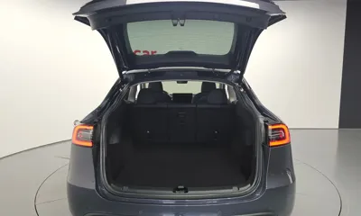 Tesla Model Y 2022, 52589 км, за 27241.7 USD - фото 20