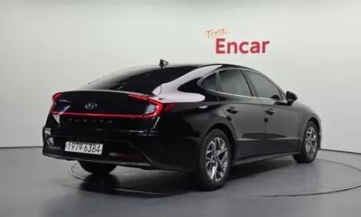 Hyundai Sonata 2020, 104228 км, за 10240.25 USD