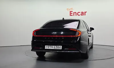 Hyundai Sonata 2020, 104228 км, за 10240.25 USD