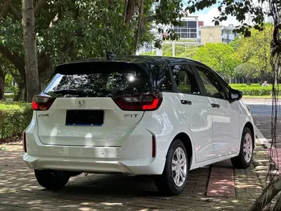 Honda Fit 2021, 30000 км, за 7042.87 USD