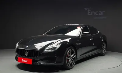 Maserati Quattroporte · 2023 год