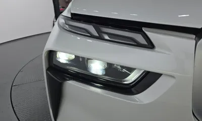 BMW X7 2024, 33759 км, за 72540.18 USD - фото 22