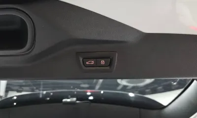 BMW X7 2024, 33759 км, за 72540.18 USD - фото 30