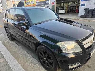 Mercedes-Benz GLK-Class 2011, 184000 км, за 3583.06 USD