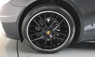 Porsche Panamera 2021, 53377 км, за 60916.37 USD