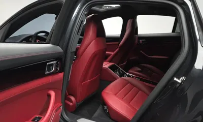 Porsche Panamera 2021, 53377 км, за 60916.37 USD - фото 11