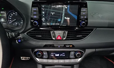 Hyundai i30 2019, 64444 км, за 11254.24 USD - фото 14