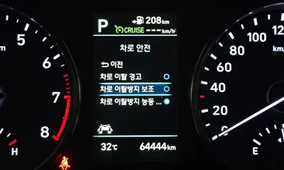 Hyundai i30 2019, 64444 км, за 11254.24 USD - фото 16