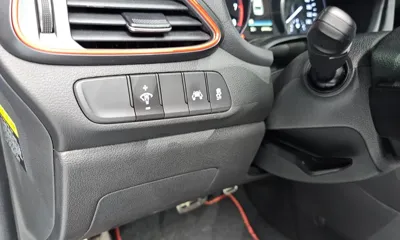 Hyundai i30 2019, 64444 км, за 11254.24 USD - фото 28