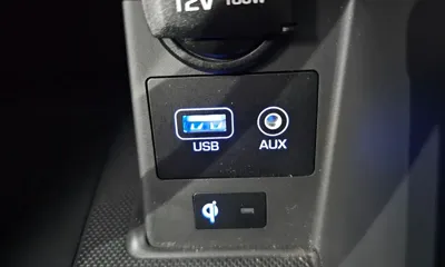 Hyundai i30 2019, 64444 км, за 11254.24 USD - фото 31
