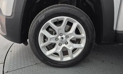 Jeep Renegade 2016, 135707 км, за 4791.91 USD