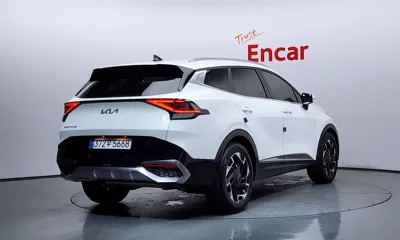 Kia Sportage 2023, 27293 км, за 17657.87 USD