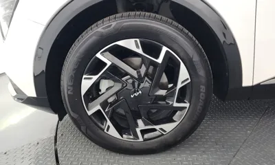 Kia Sportage 2023, 27293 км, за 17657.87 USD