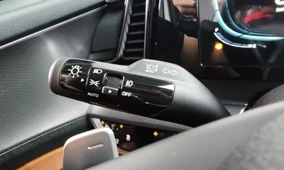 Kia Sportage 2023, 27293 км, за 17657.87 USD - фото 34