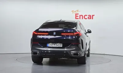BMW X6 2021, 119648 км, за 37218.51 USD