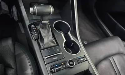 Kia K5 2020, 69028 км, за 10879.48 USD - фото 9