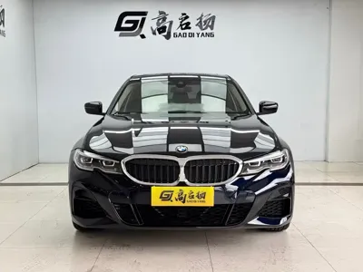 BMW 3 Series 2021, 70000 км, за 16988.59 USD