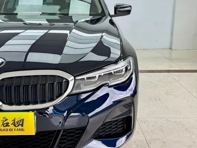 BMW 3 Series 2021, 70000 км, за 16988.59 USD