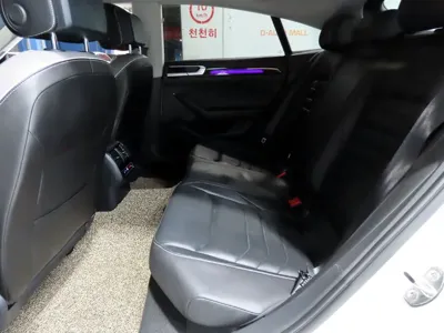 Volkswagen Arteon 2022, 45266 км, за 18786.97 USD - фото 7
