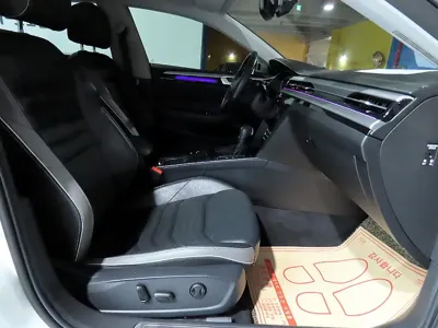 Volkswagen Arteon 2022, 45266 км, за 18786.97 USD - фото 8