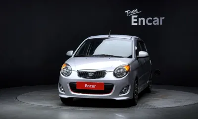 Kia Morning 2011, 133918 км, за 1609.3 USD
