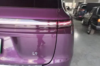 Li Auto L9 2022, 75900 км, за 37518 USD - фото 9