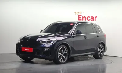 BMW X5 · 2021 год