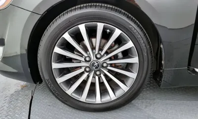 Kia K7 2011, 186599 км, за 3152.92 USD