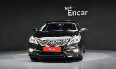 Hyundai Grandeur 2017, 157134 км, за 4130.89 USD
