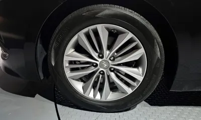 Hyundai Grandeur 2017, 157134 км, за 4130.89 USD