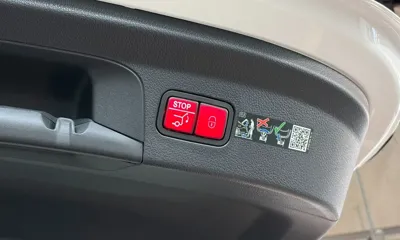 Mercedes-Benz GLE-Class 2025, 17 км, за 71550.48 USD - фото 20