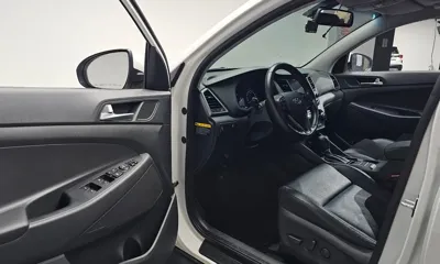 Hyundai Tucson 2017, 50140 км, за 8905.93 USD - фото 10