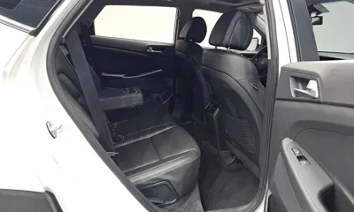 Hyundai Tucson 2017, 50140 км, за 8905.93 USD - фото 11