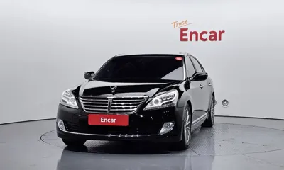 Hyundai Equus 2013, 215570 км, за 3898.25 USD