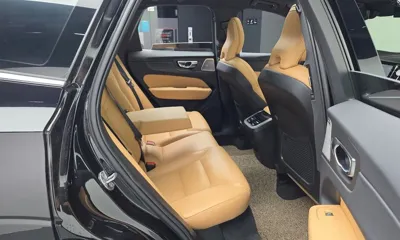 Volvo XC60 2022, 41182 км, за 27766.84 USD - фото 11