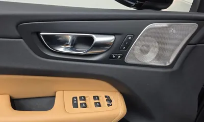 Volvo XC60 2022, 41182 км, за 27766.84 USD - фото 29