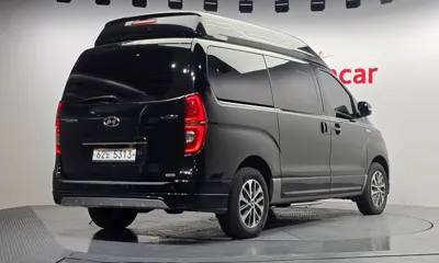 Hyundai Starex 2019, 49268 км, за 16225.15 USD