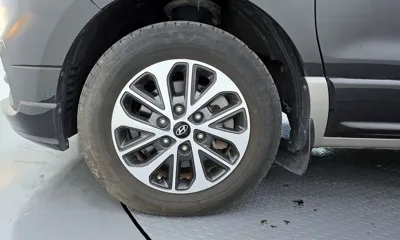 Hyundai Starex 2019, 49268 км, за 16225.15 USD