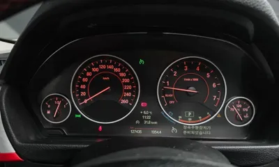 BMW 3-Series 2012, 127435 км, за 5080.94 USD - фото 8