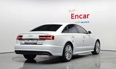 Audi A6 2018, 78594 км, за 12295.09 USD