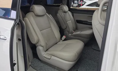 Kia Canival 2016, 124357 км, за 7166.13 USD - фото 12