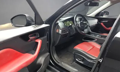 Jaguar F-Pace 2017, 92038 км, за 8270.97 USD - фото 10
