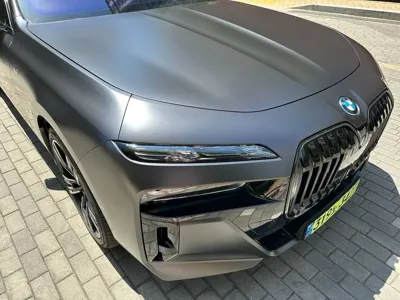 BMW i7 2024, 6500 км, за 110749.24 USD - фото 6